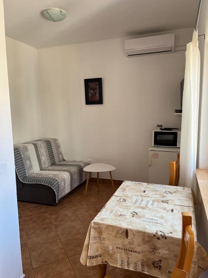 Sole Apartment *
